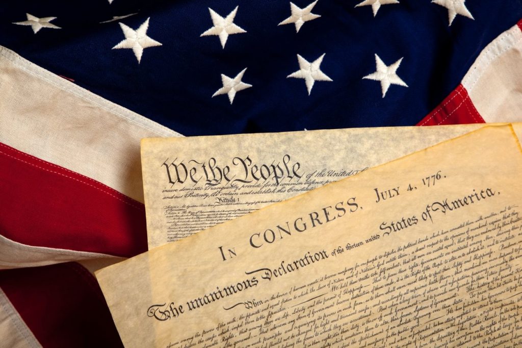 O copie originală extrem de rară a Constituției americane, scoasă la vânzare. Suma estimată este imensă. FOTO