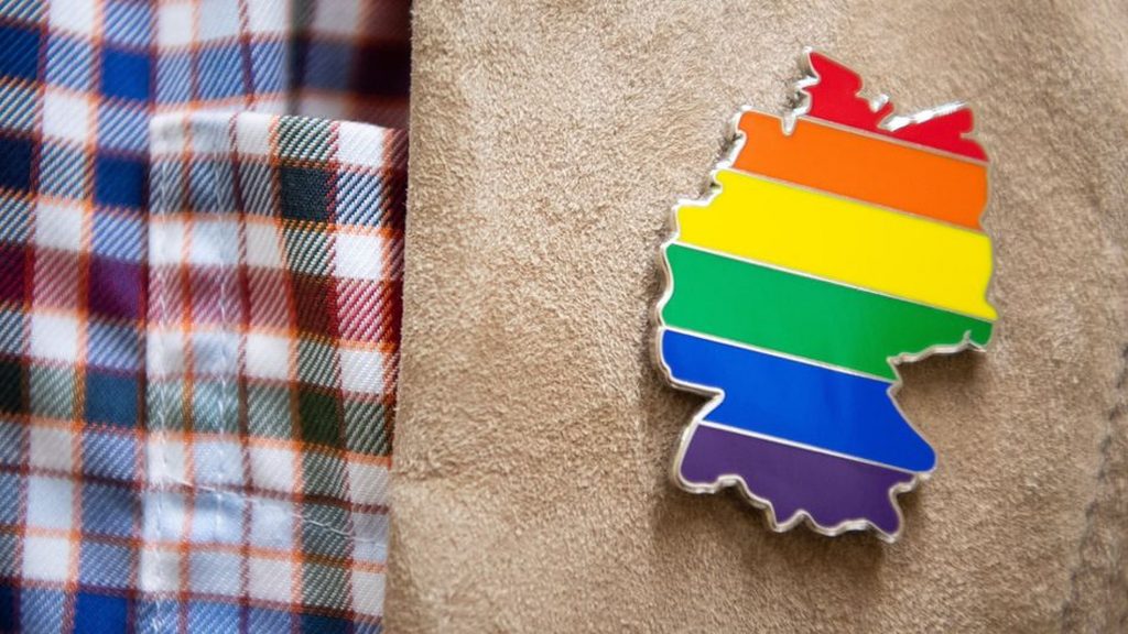 Germania oferă despăgubiri homosexualilor. Prima tranșă, 860.000 de euro. „Au fost tratați ca infractori”