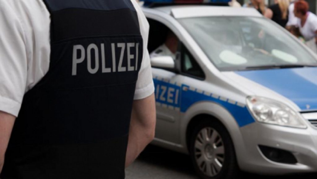 Alertă în Germania, înaintea Summitului G7. Patru mașini ale poliției au fost incendiate și distruse la Munchen