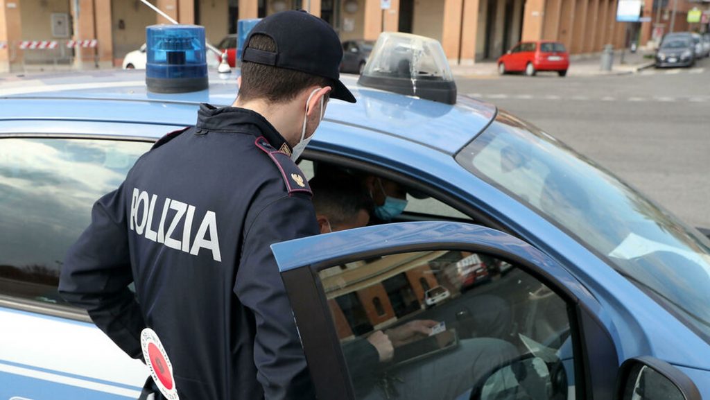 Un român din Italia și-a înscenat sinuciderea. Nu știa cum să mai scape de iubita lui. A contactat-o un „necunoscut”