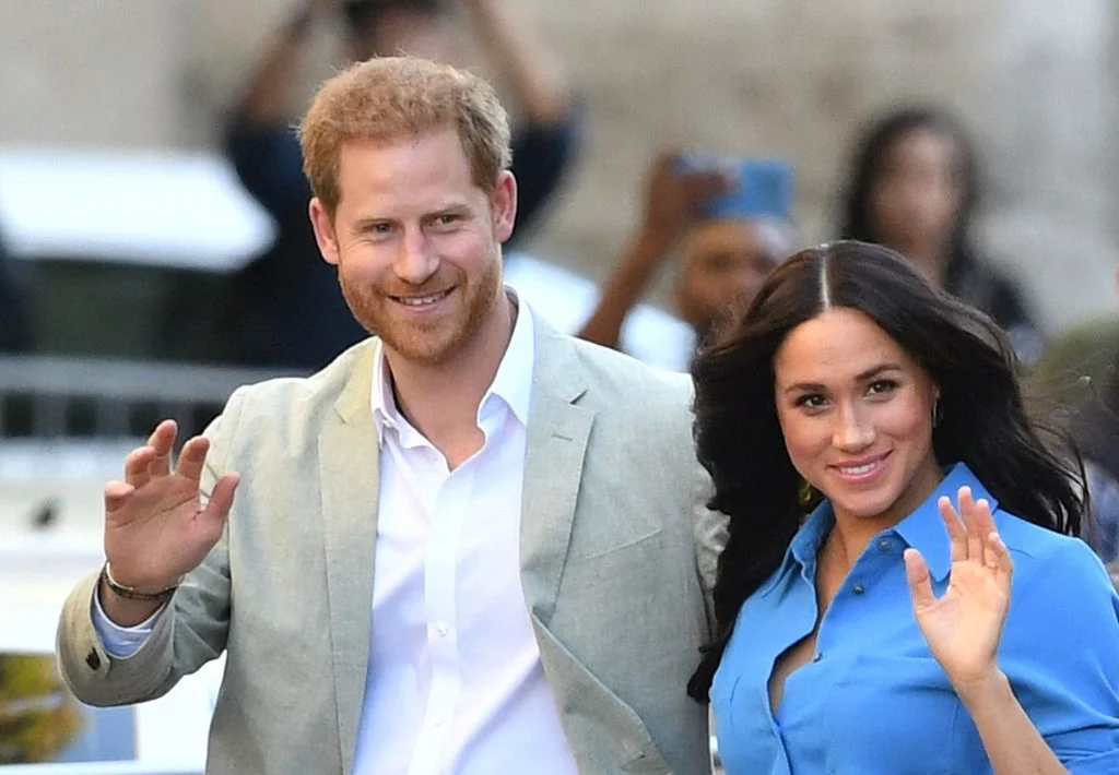 Prinţul Harry și Meghan Markle revin în Marea Britanie. Marile evenimente care îi readuc în Insulă