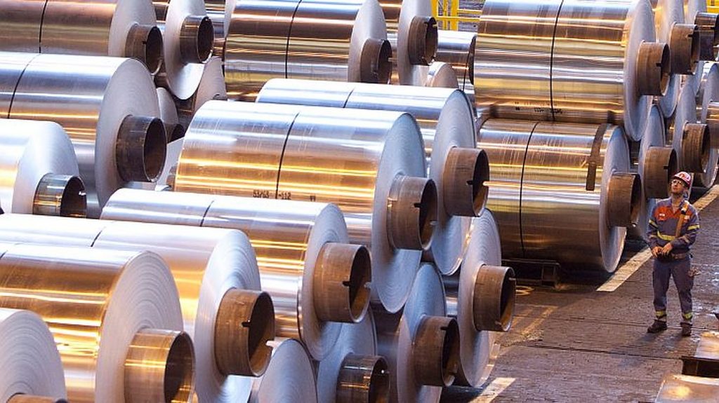 Fabrica de aluminiu Alro Slatina se va închide până anul viitor. Peste 2.200 de angajați vor intra în șomaj