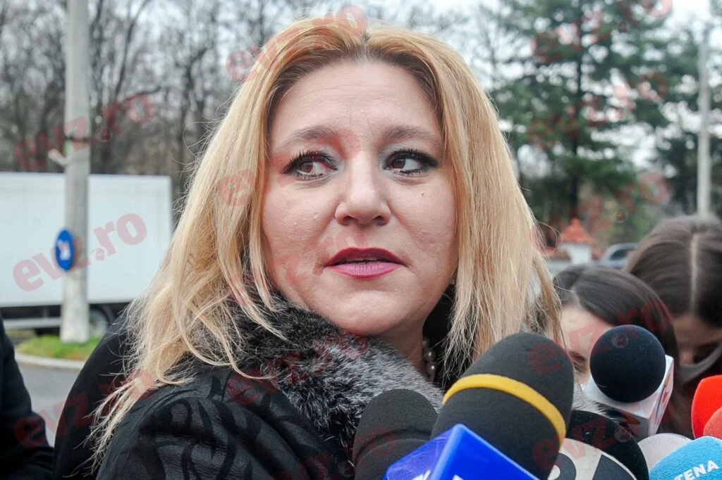 Diana Șoșoacă face dezvăluiri despre familia lui George Simion. „Nu îi prea este locul unde este”