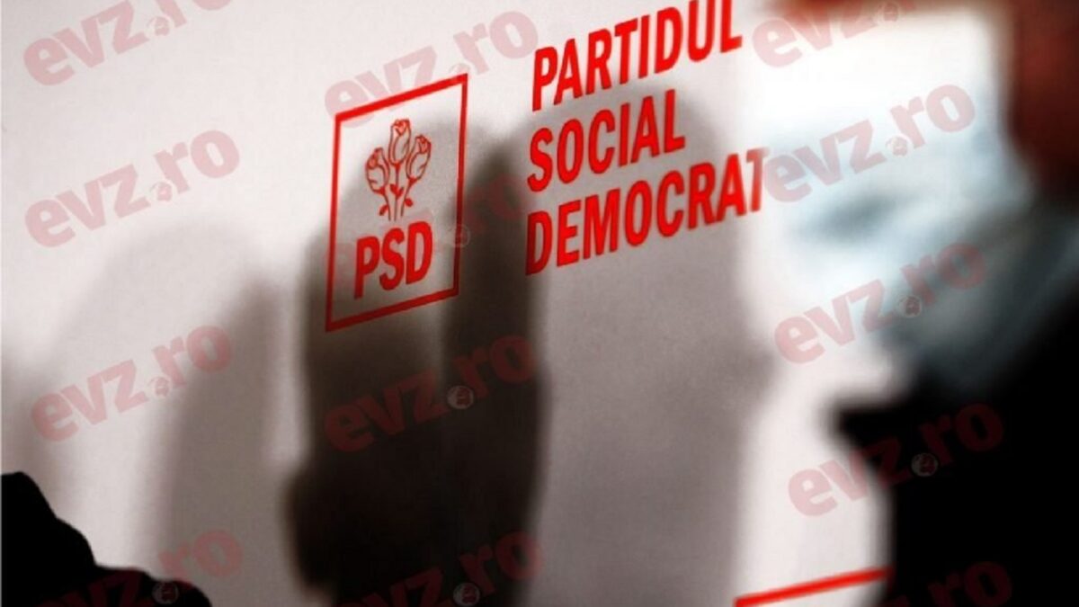 Primul primar USR de oraș, racolat de PSD. Liberalii au pierdut mai mulți aleși locali la Iași