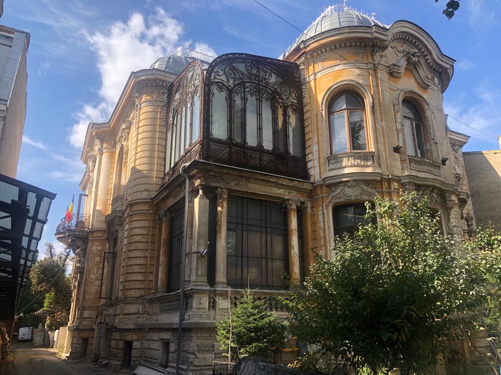 Comorile uitate ale Bucureștiului. Casa Macca, bijuteria cu secrete fantastice desprinse din Eliade