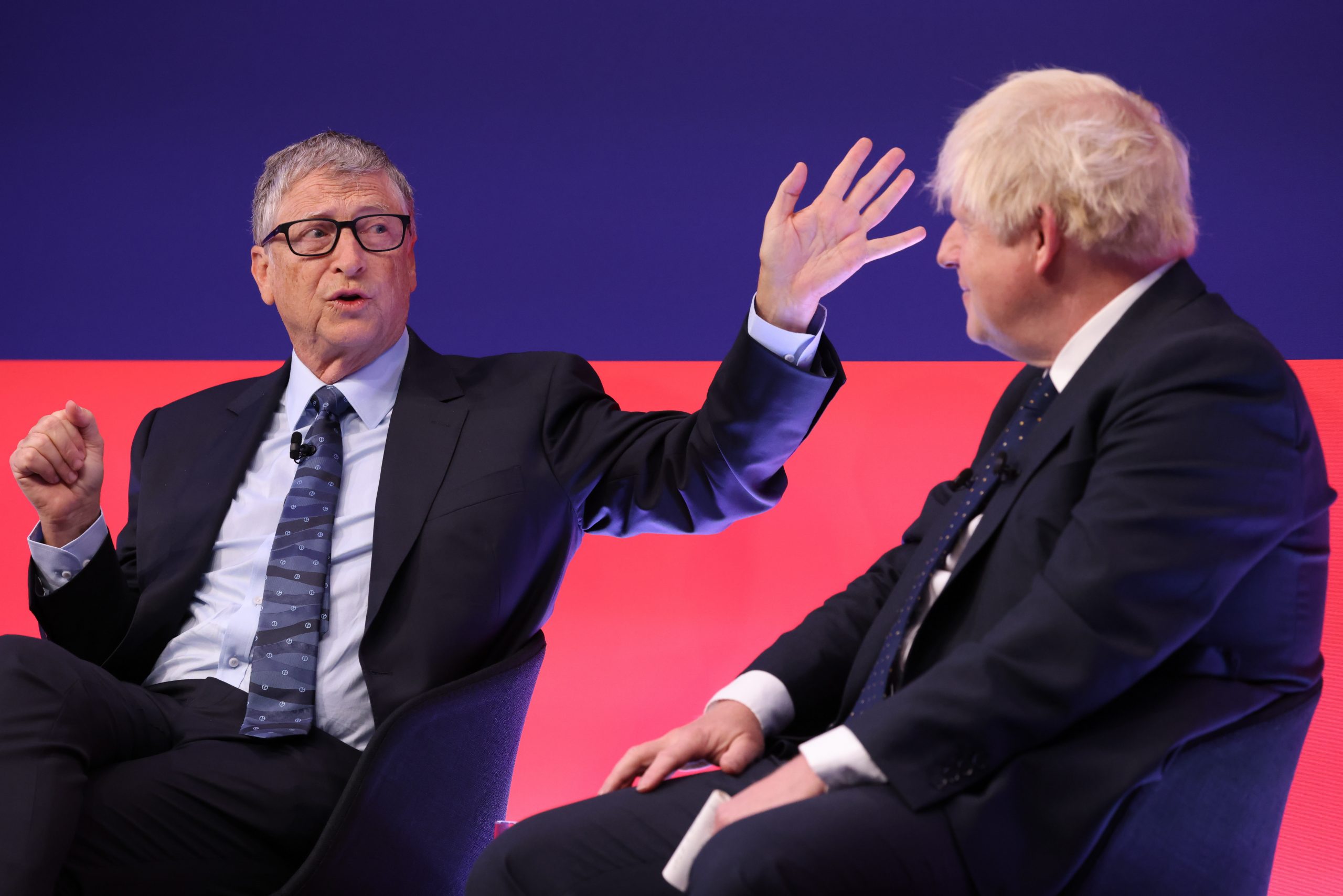 Bill Gates se amestecă în bugetul Suediei și critică decizia de a sprijini Ucraina