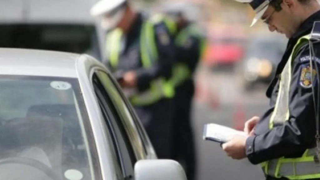 Șoferii își vor putea verifica online istoricul sancțiunilor rutiere, în curând. Datele pot fi obținute momentan doar de la ghișeul poliției