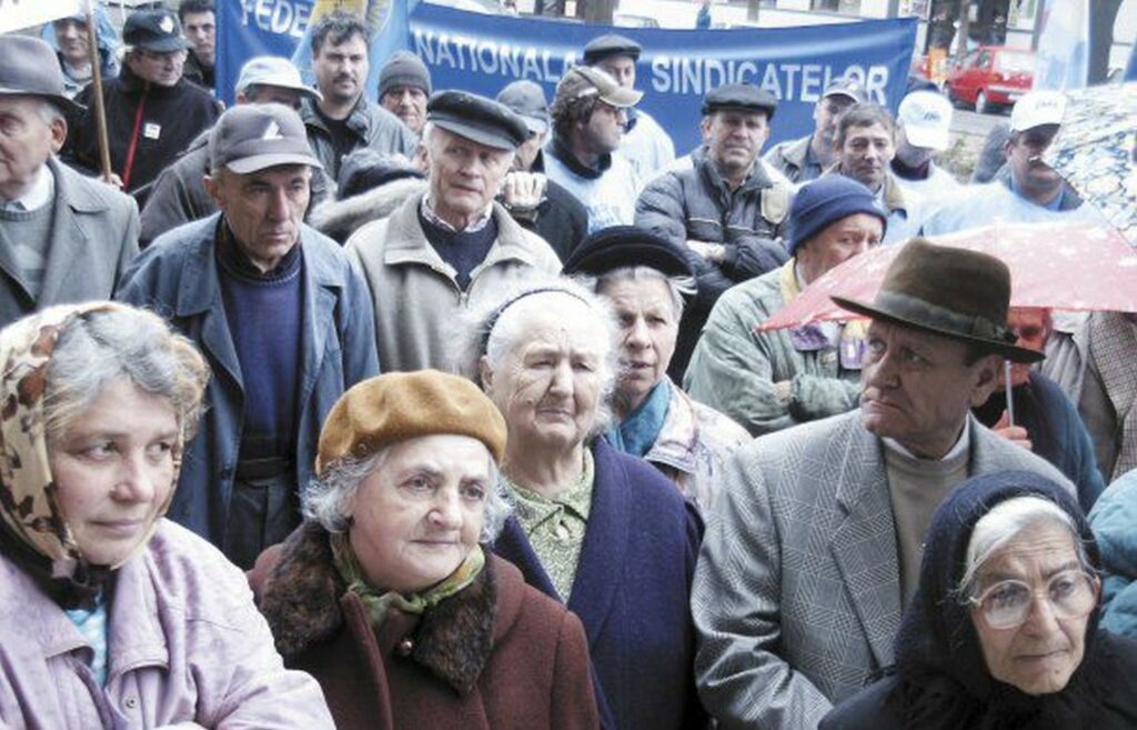 Ce sume se vor regăsi anul viitor pe taloanele de pensii ale românilor cu venituri mici. Şeful Casei de Pensii a venit cu explicații