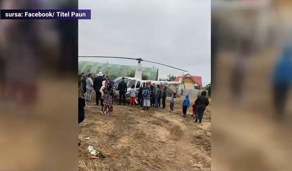 Spectacol inedit într-un sat din România: Primar PSD „coboară din cer” cu un elicopter de 600.000 de dolari VIDEO/FOTO