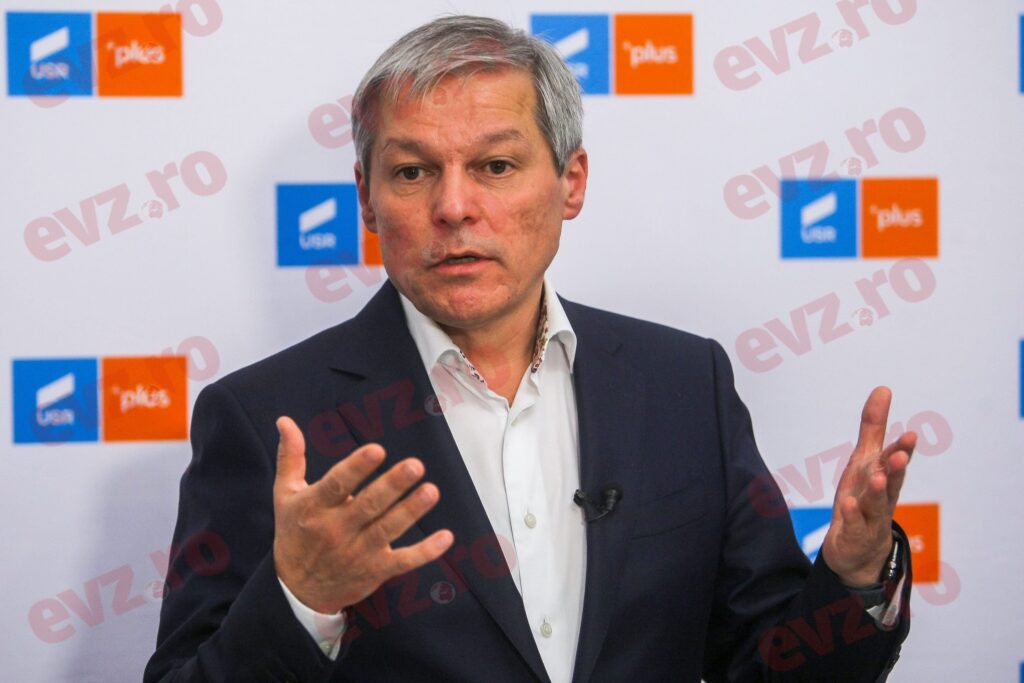 Dacian Cioloș face praf USR-ul. Partidul e divizat, sunt grupări care vor control total