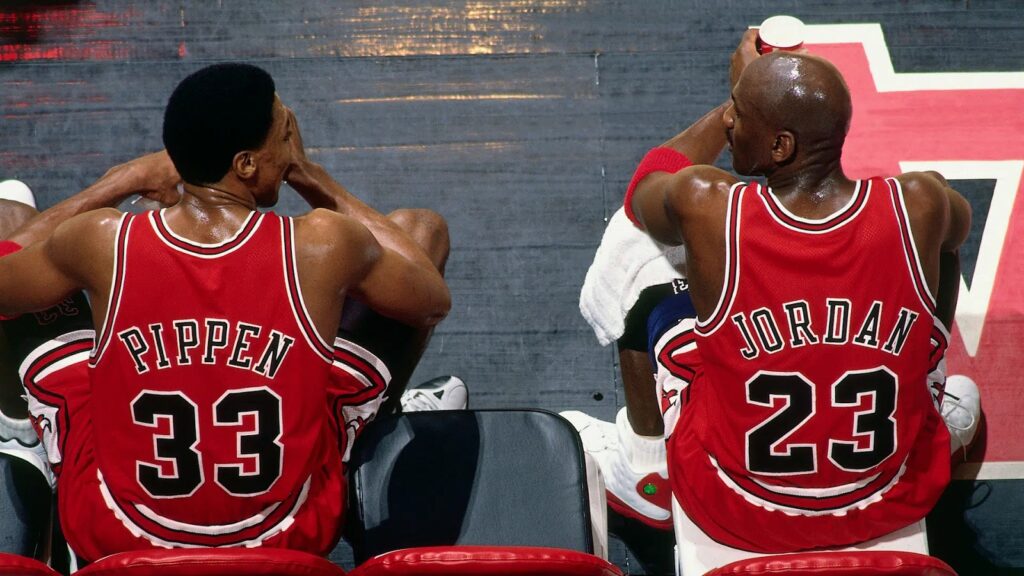Michael Jordan este desființat de un fost mare coechipier de la Chicago Bulls. Scottie Pippen, dezvăluiri din interior