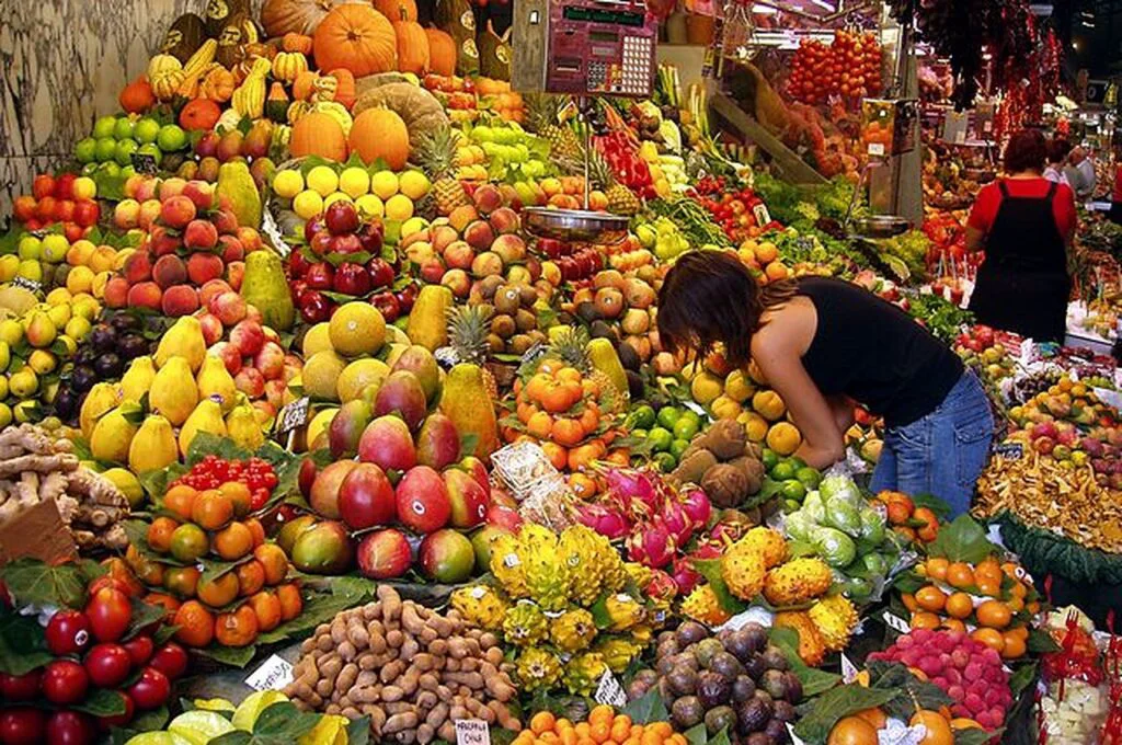 Alertă alimentară. Fructe din China, contaminate cu pesticide, în magazinele din România