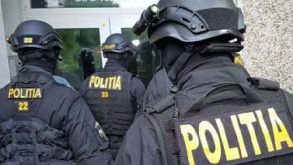 Bătaie la DSVSA București! Directorul general și adjunctul au ajuns la Poliție. S-ar fi încăierat pe baia instituției