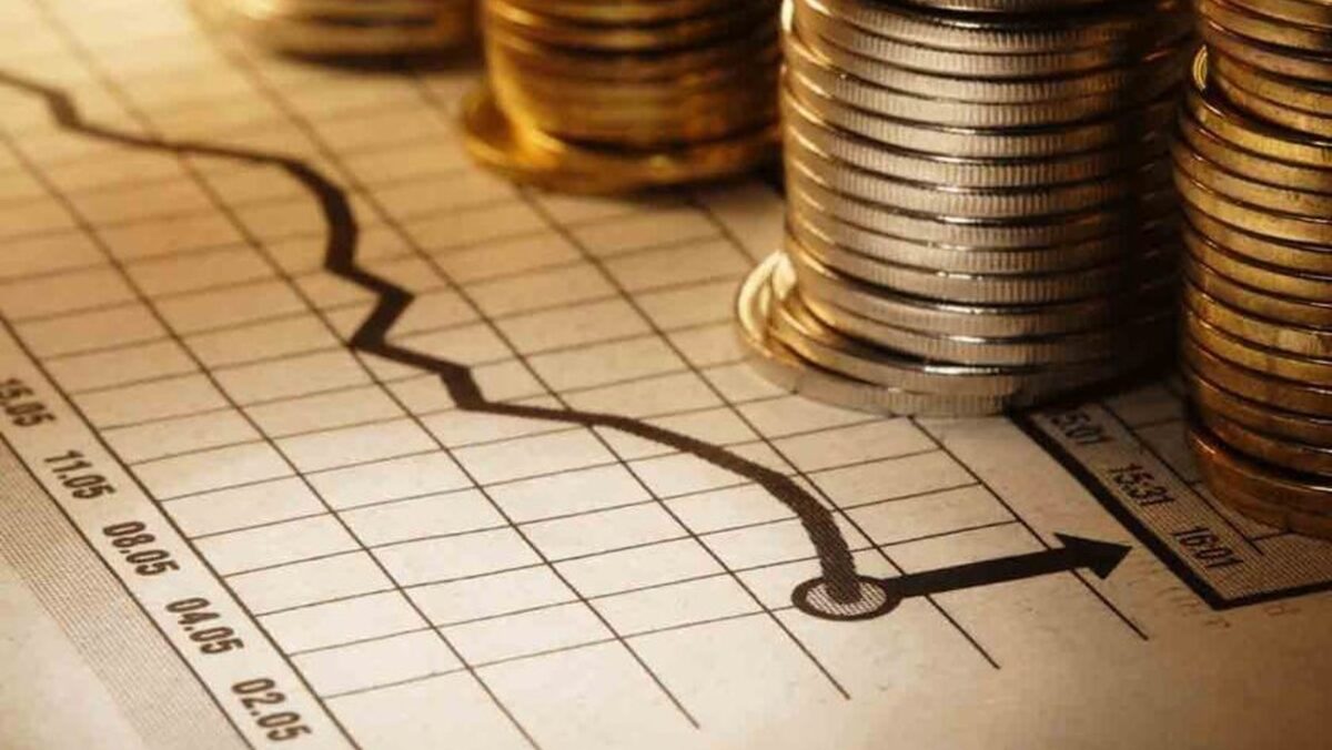 Rectificarea bugetară: Guvernul Ciucă a făcut rost de bani pentru pensii și alocații. Lovitură în „buzunarele” unor ministere importante