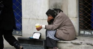 Raport. Bucureștiul, coșmar pentru familiile vulnerabile. Temeri legate de autorități