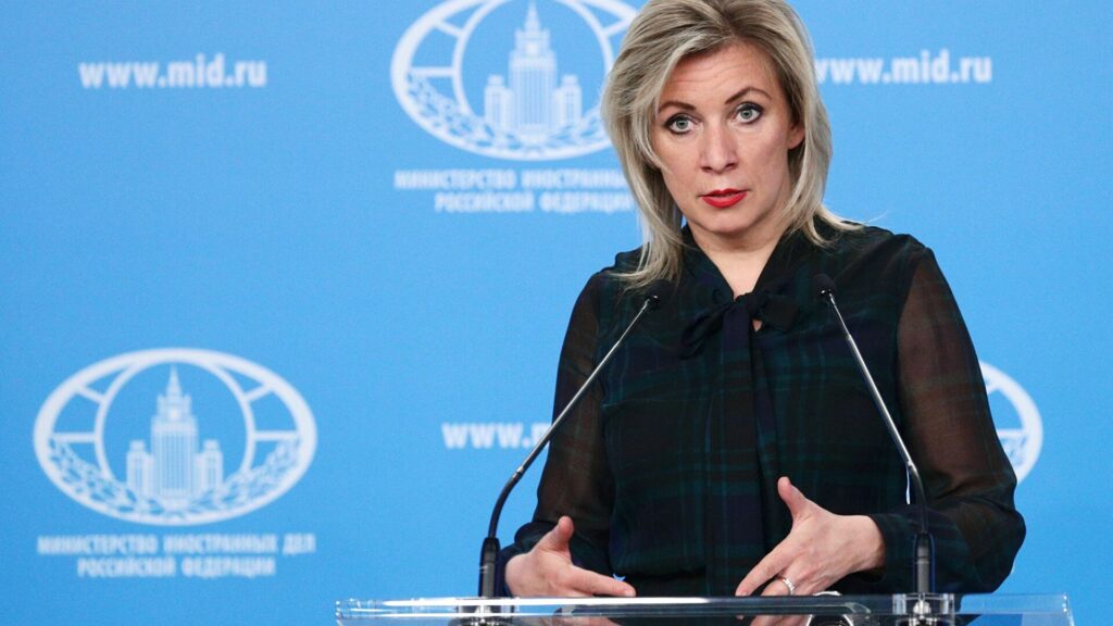 Rusia, săgeți la adresa Ambasadei SUA la Moscova: „Este angajată într-un fel de nebunie mediatică”