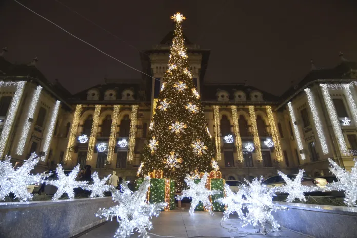 Un oraș din România a ajuns în topul celor mai frumoase locații de Crăciun din Europa! Decorațiunile inedite au uimit populația