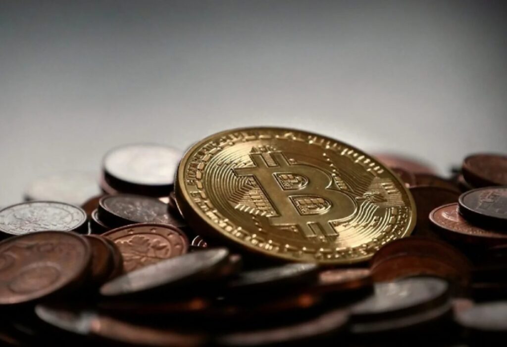 Valoarea Bitcoin scade: Ar putea să atingă nivelul ZERO. Avertismentul vine de la specialiștii din domeniul financiar