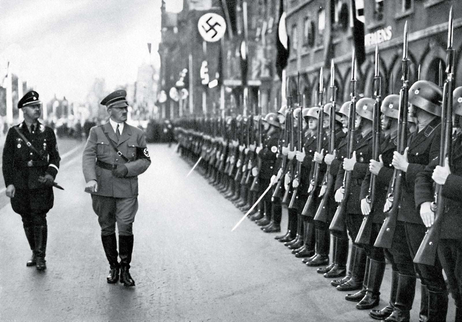 Generalii lui Hitler