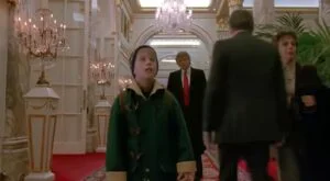 O scenă de 7 secunde din Home Alone 2 îl bântuie și azi pe regizor