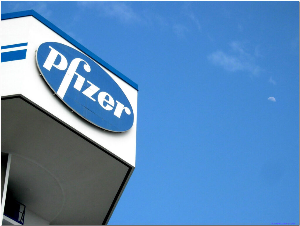 România ar putea cere amânarea procesului cu Pfizer pentru a-și pregăti apărarea