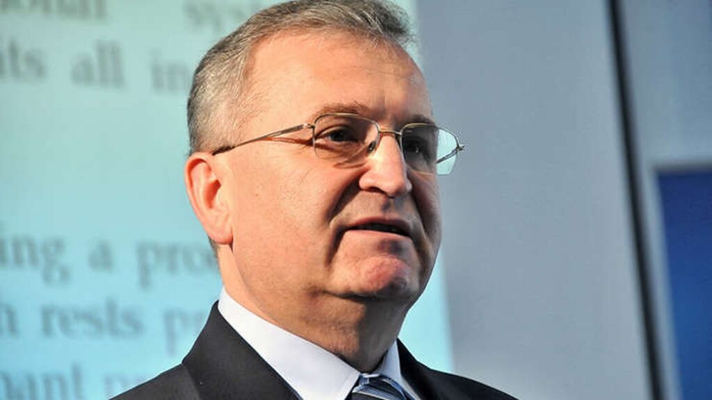 Vasile Pușcaș, fostul negociator șef al României cu UE: MCV a fost un experiment prin care România a devenit cobai. O stupizenie