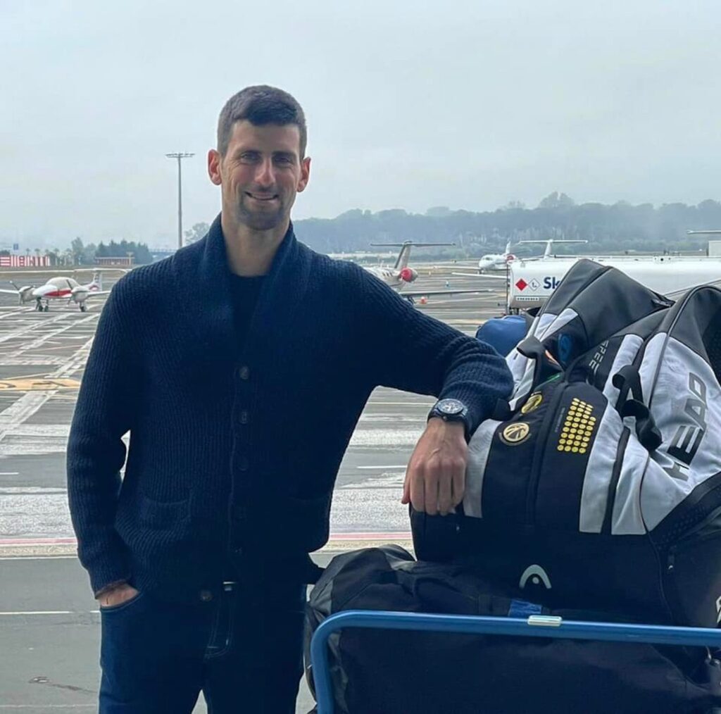 Dezastru pentru Australian Open. Novak Djokovic a fost lăsat fără viză de intrare pe aeroportul din Melbourne.