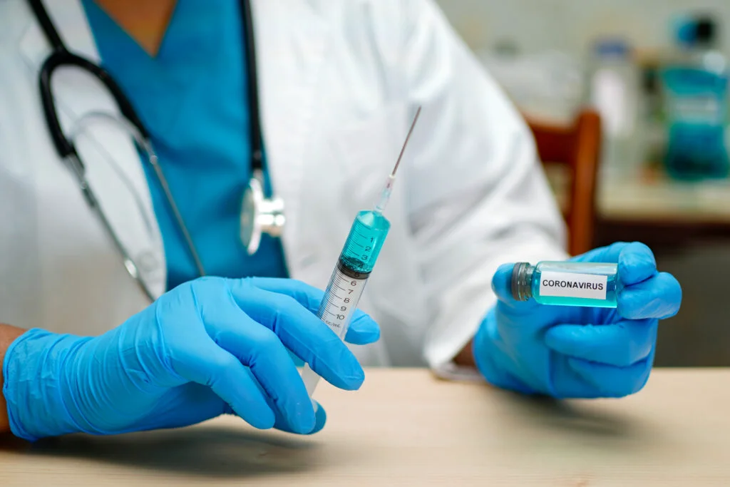 UE aprobă primul vaccin împotriva virusului respirator sincițial. VSR provoacă anual mii de spitalizări și decese