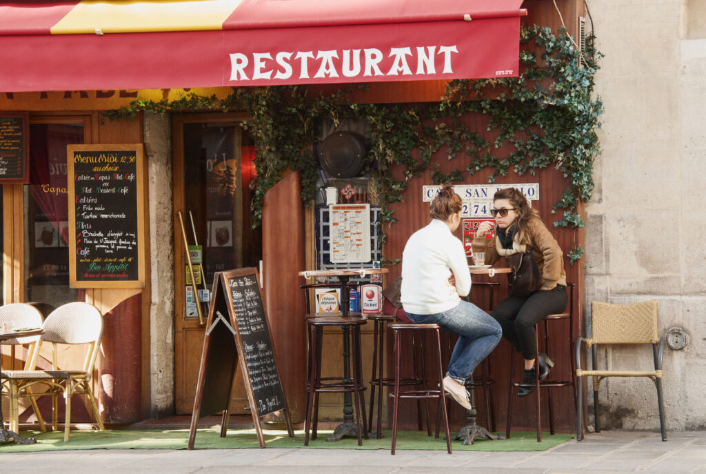 Tactica adoptată de restaurante pentru a scăpa de faliment. Cum au strâns rândurile pentru a rezista crizei