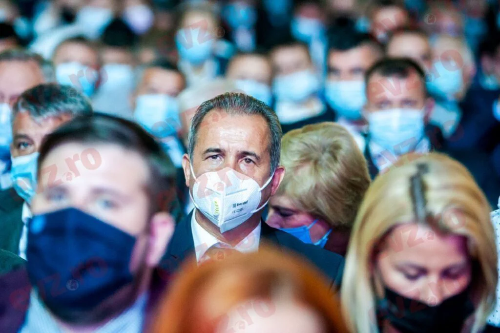 Blocaj instituțional în România. Persoanele care nu poartă mască nu vor fi amendate și scapă de sancțiuni