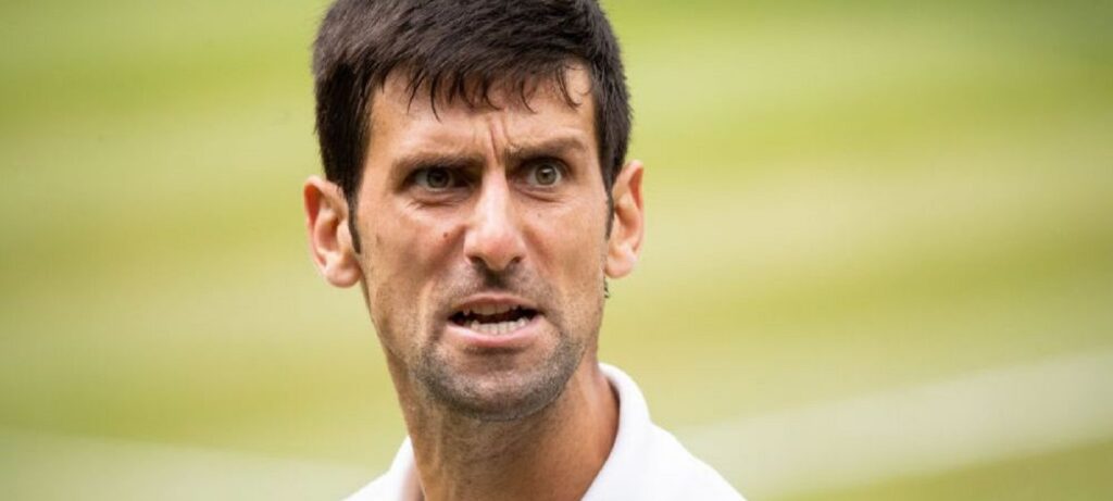 Novak Djokovic, spulberat în semifinalele Australian Open