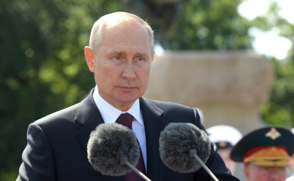 Vladimir Putin, ordin pentru armata ucraineană: Luaţi puterea în mâinile voastre. Va fi mai ușor să negociem