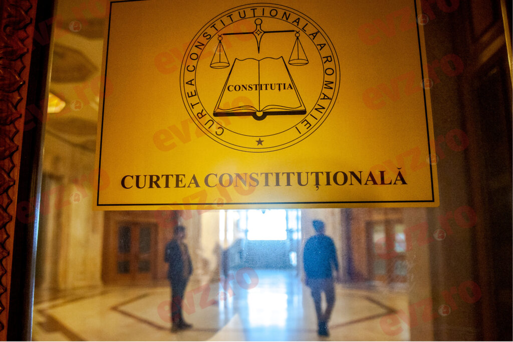 CCR a respins sesizarea USR privind modificările aduse la Codul Penal