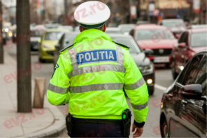 Accident în București. Hoții au furat autoturismul ameninţând şoferiţa cu un cuţit