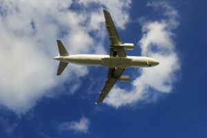 Planurile pentru 1 milion de pasageri au fost perturbate. British Airways a decis să anuleze peste 10.000 de zboruri
