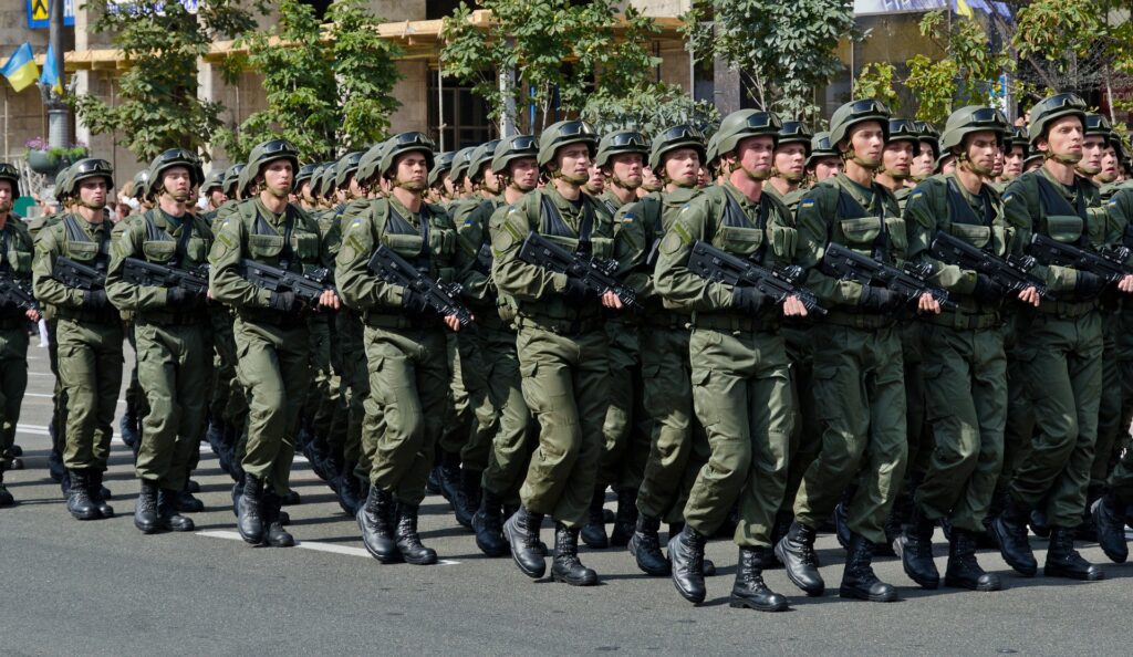 Decizie radicală în plină tensiune militară. Președintele Ucrainei a semnat decretul
