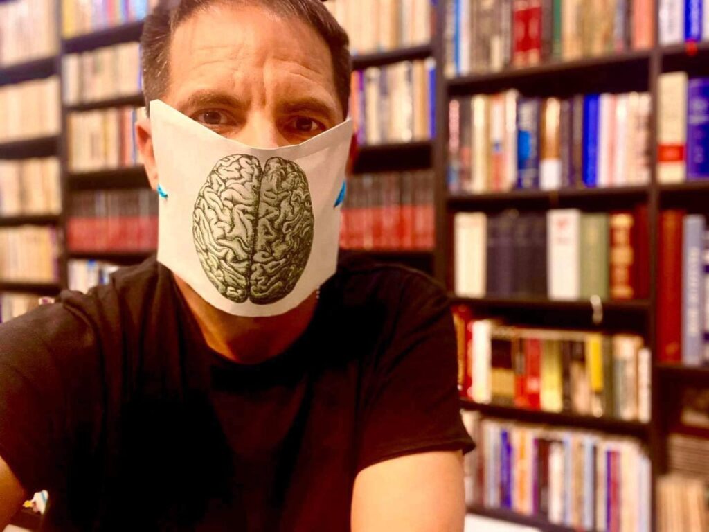 Dan Negru a lăsat mască pe toată lumea! Demonstrația șocantă făcută de vedeta TV. Legătura dintre un plin de benzină și o excursie în Dubai
