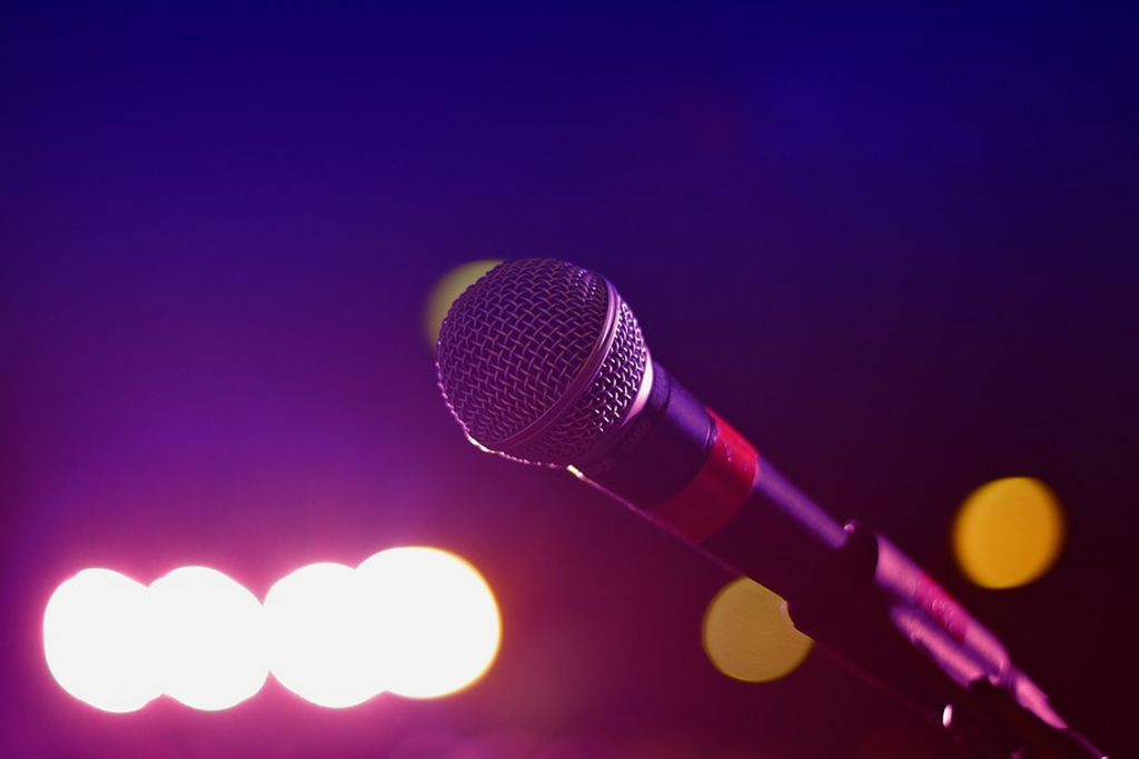 Un artist faimos vrea să schimbe muzica românească. „Nici manelele nu mai sunt cum erau acum 20 de ani”