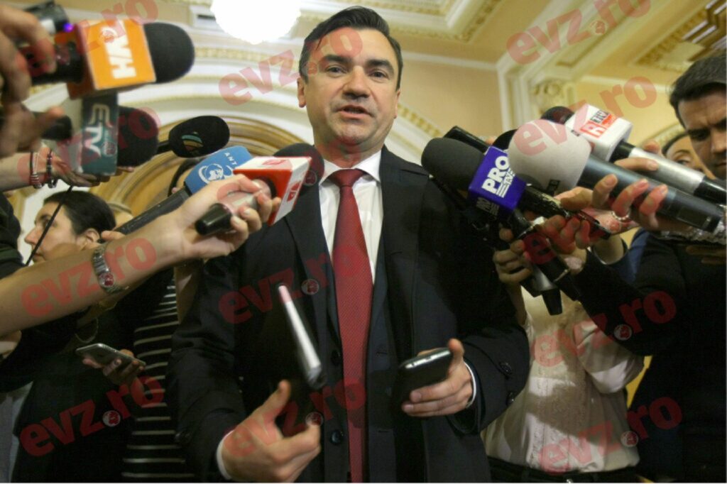Se cer alegeri anticipate la Iași, după punerea sub control judiciar a primarului Chirica. Iohannis, solicitat să intervină