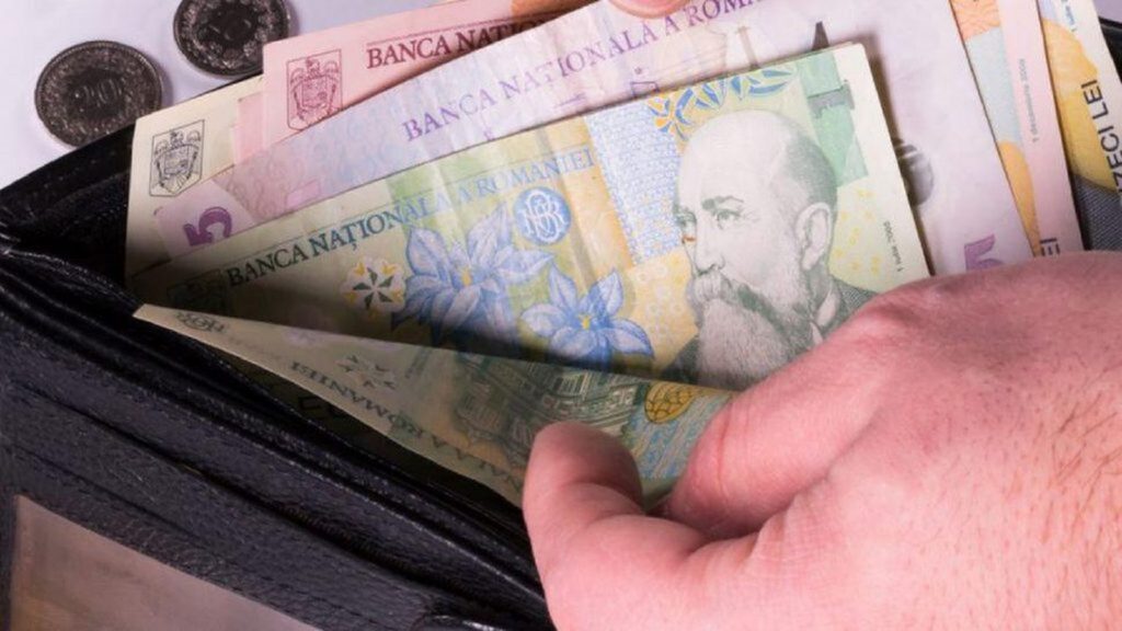 Scandal în Guvern pe banii românilor! Liberalii îl ironizează pe Marius Budăi: „Succes la optimizarea PNRR!” Pensiile, motivul disputei