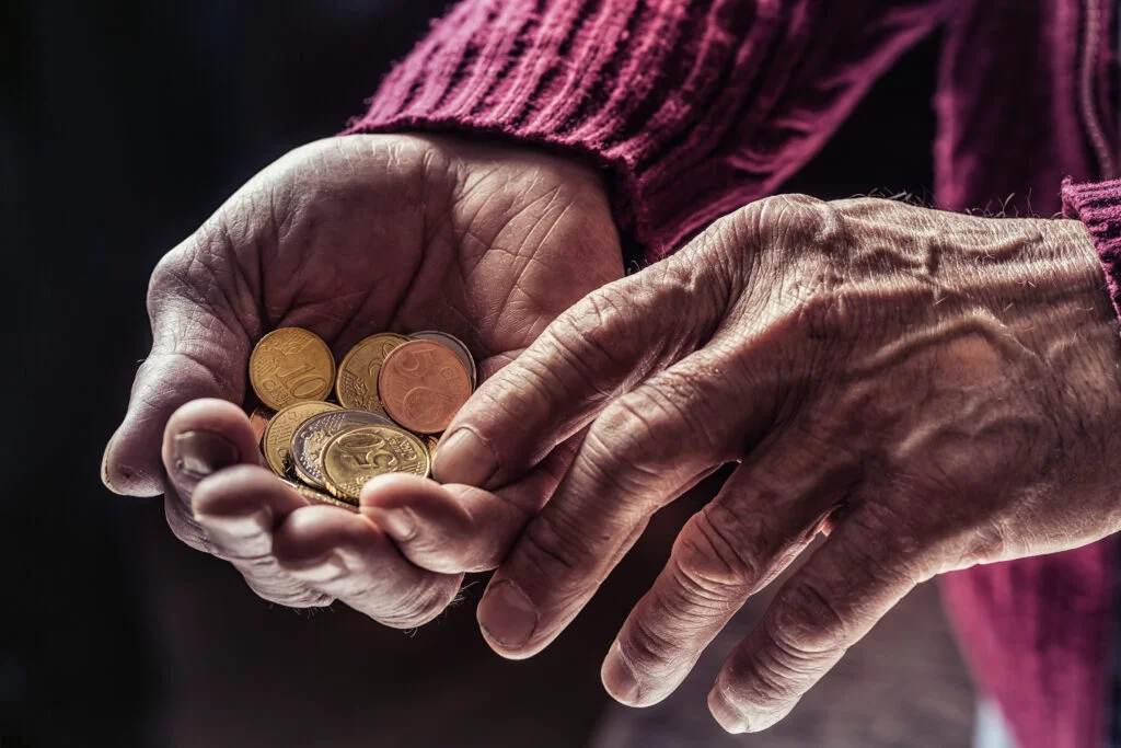 Toate pensiile din România intră la recalculare. Ministrul Muncii invocă o analiză a Băncii Mondiale