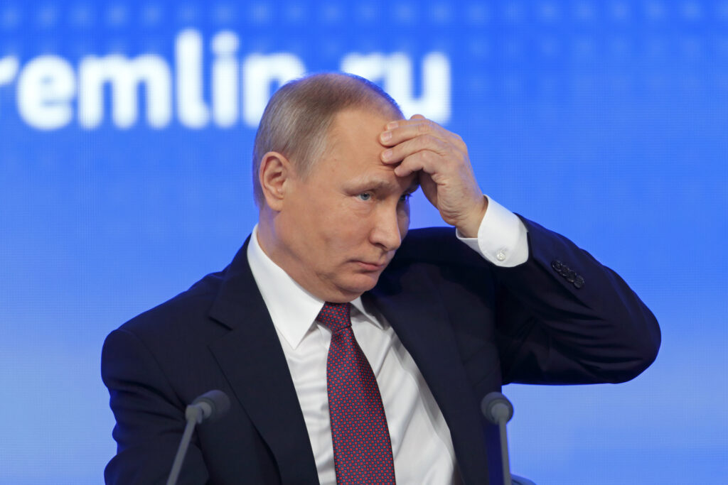 Putin mai primește o lovitură! Dezastru de proporții pentru economia Rusiei. Se retrag pe capete