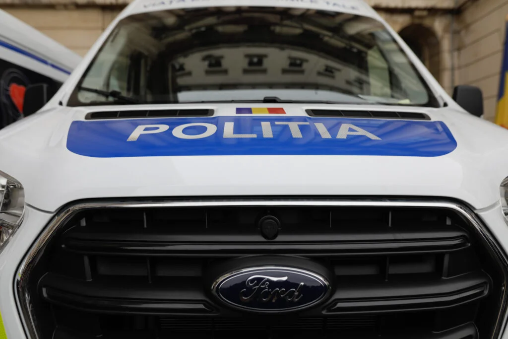 Un polițist din Vrancea a distrus trei sisteme GPS