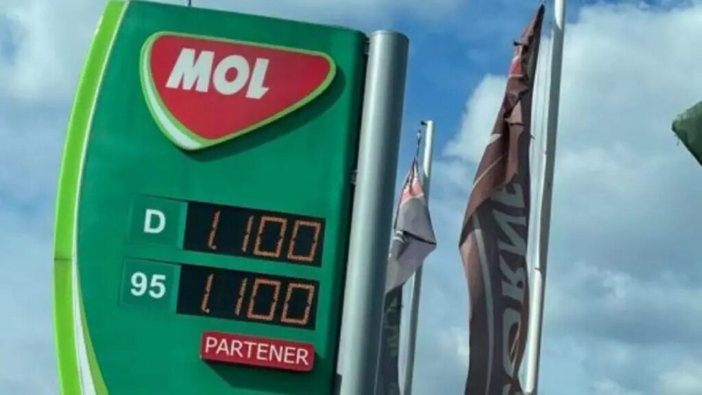 Guvernul Ungariei continuă să plafoneze prețul carburanţilor, pentru a noua lună