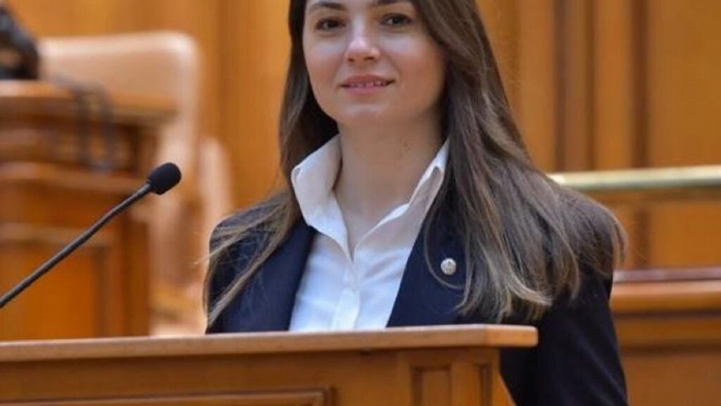 Problema românilor care au rămas în calea războiului din Ucraina, ridicată în Parlamentul României: „Avem obligații de sânge”