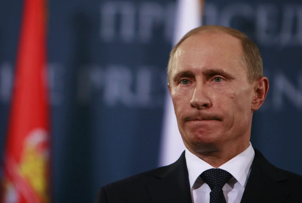 Secretarul lui Putin a dezertat de la Kremlin. El spune că armata rusă îi va da lui Putin lovitura de grație
