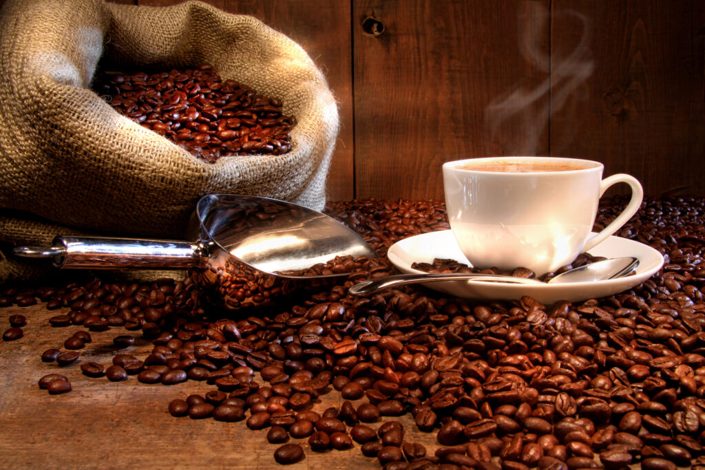 Consumul de cafea, responsabil de creșterea hipertensiunii arteriale? Cât de sănătoasă este, de fapt, această băutură