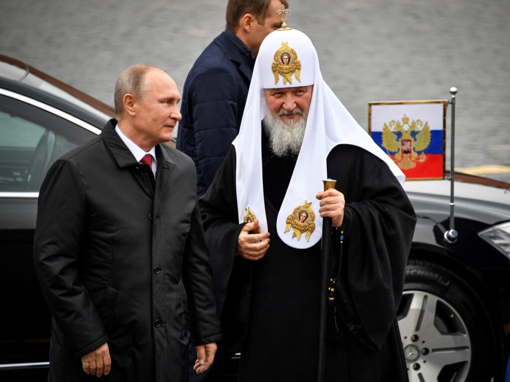 Războiul provocat de Rusia prinde alte proporții. Vasile Bănescu, acuzații dure la adresa Patriarhul Kiril al Rusiei: „opulent patriarh demisionar”