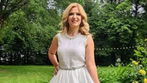 Andreea Esca și Amalia Enache. Ce se ascunde dincolo de ecran