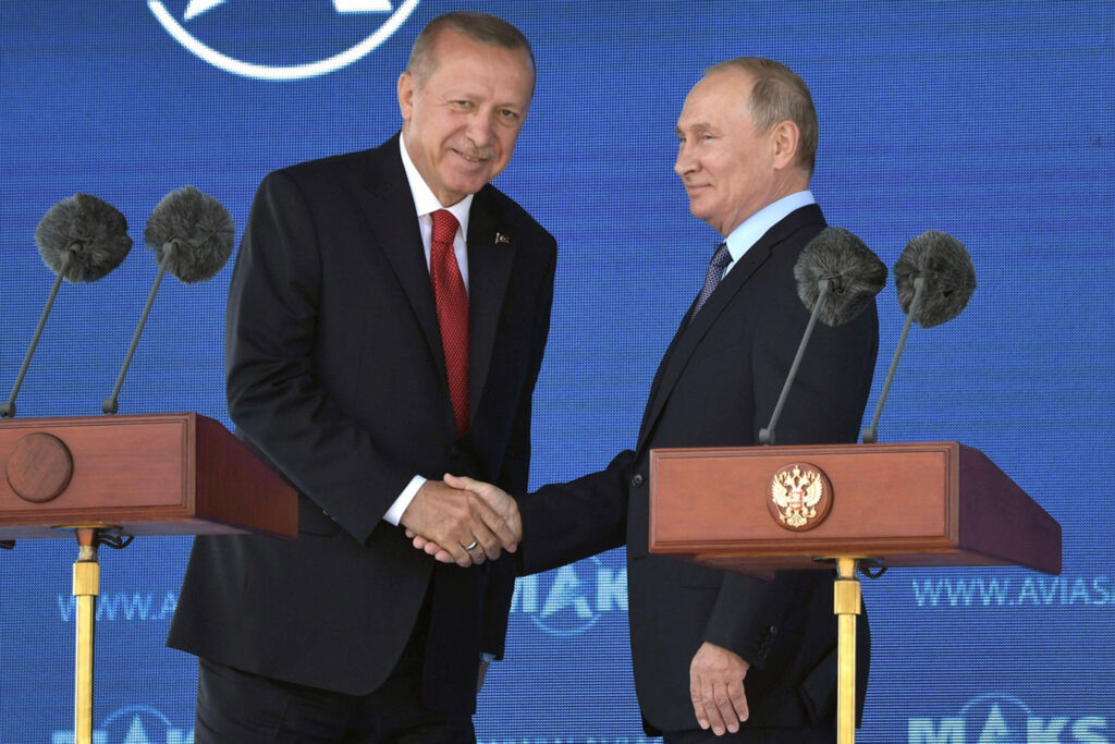 Declaraţia ministrului Çavuşoğlu despre Rusia: „Continuăm să ne dezvoltăm cooperarea”